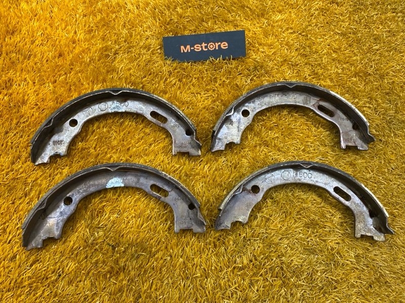 Колодки ручника, 1000 рублей, Красноярск