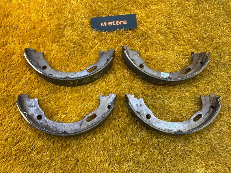 Колодки ручника, 1000 рублей, Красноярск