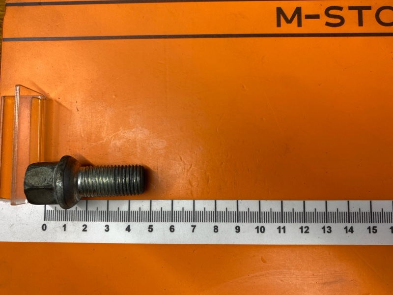 болт колесный, 1600 рублей, Красноярск