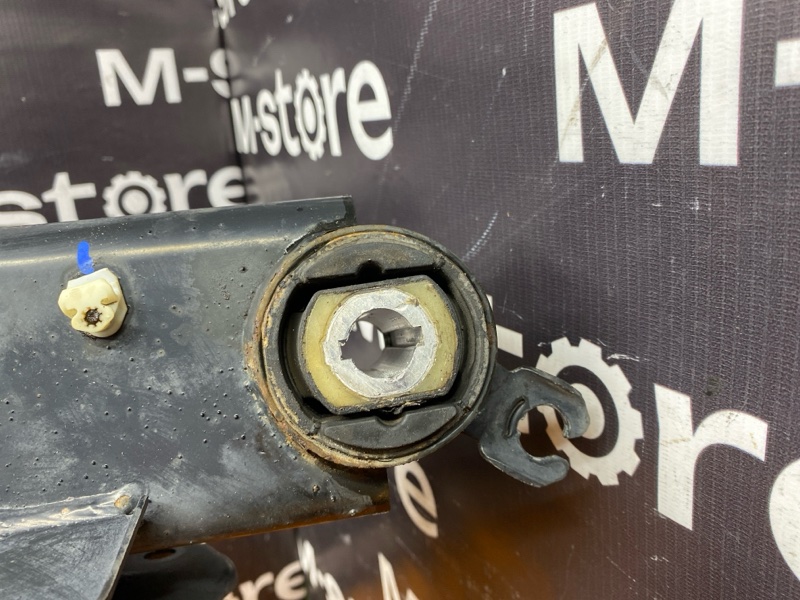 Балка поперечная (подрамник), 4000 рублей, Красноярск