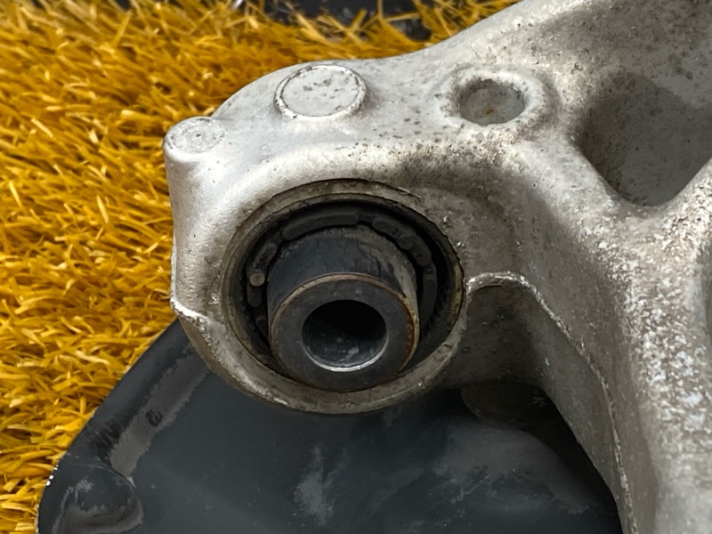 кулак поворотный, 2500 рублей, Красноярск