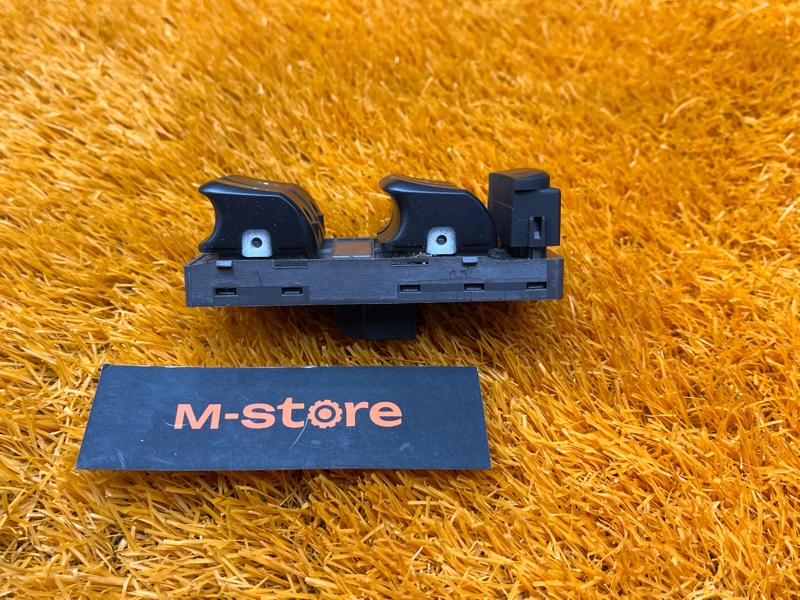 Блок управления стеклоподъемниками, 2000 рублей, Красноярск