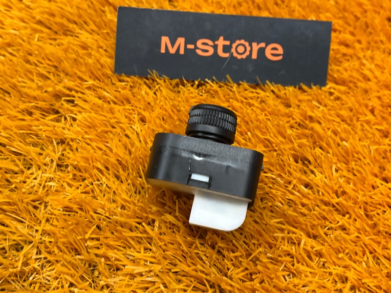 Кнопка регулировки зеркал, 500 рублей, Красноярск