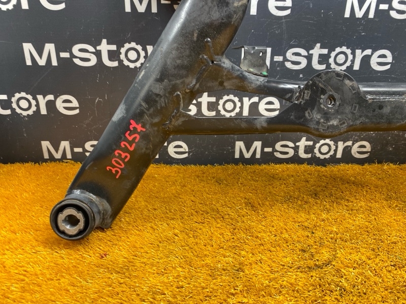 Балка поперечная (подрамник), 5000 рублей, Красноярск