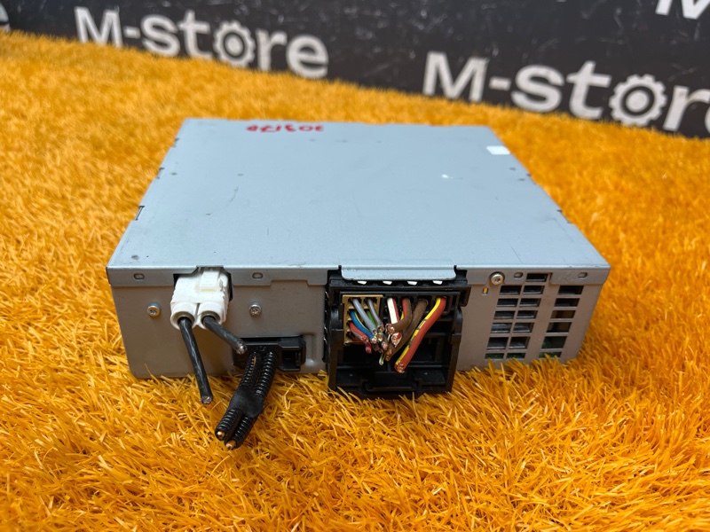 Блок управления магнитолой, 500 рублей, Красноярск