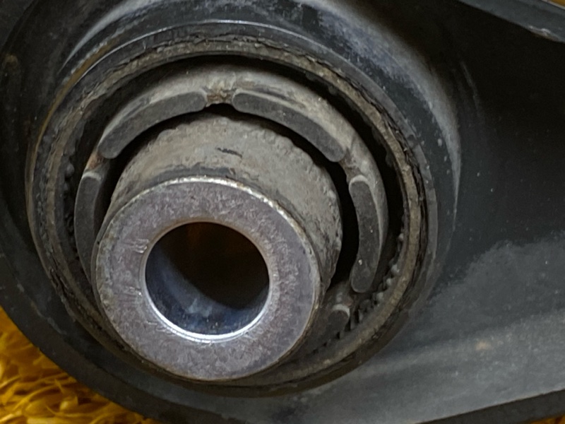 Рычаг подвески нижний, 1500 рублей, Красноярск