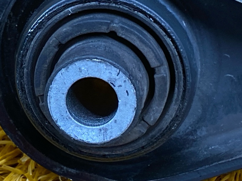 Рычаг подвески нижний, 1500 рублей, Красноярск