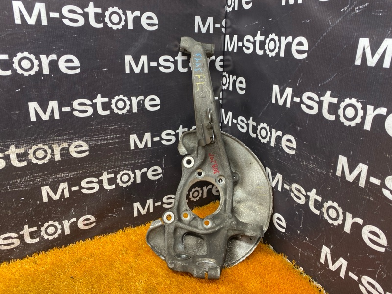 кулак поворотный, 18000 рублей, Красноярск