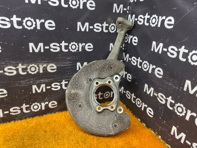 кулак поворотный, 18000 рублей, Красноярск