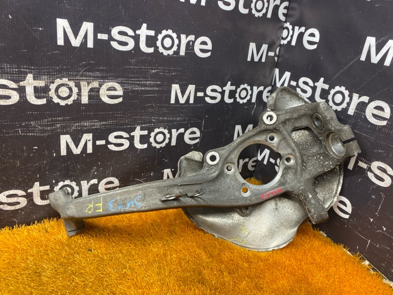 кулак поворотный, 17000 рублей, Красноярск