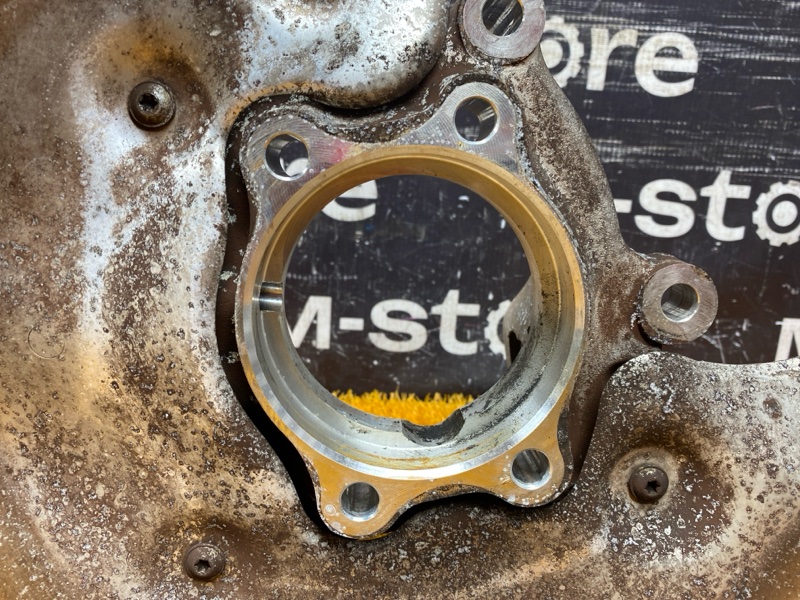 кулак поворотный, 1400 рублей, Красноярск