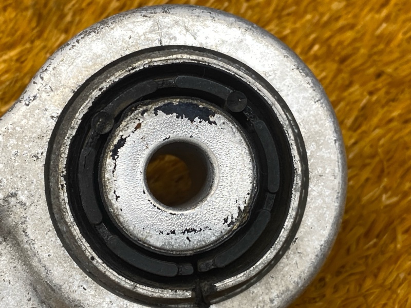 Рычаг подвески верхний, 3000 рублей, Красноярск