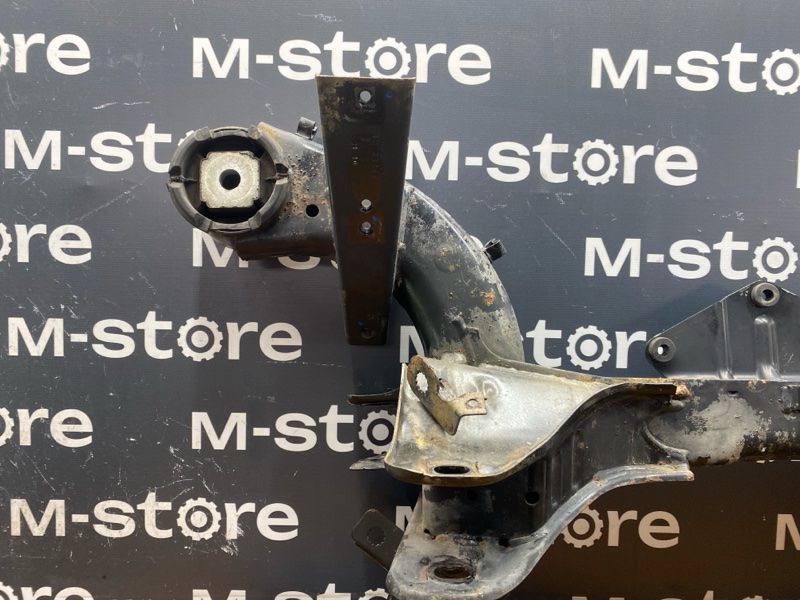 Балка поперечная (подрамник), 4000 рублей, Красноярск