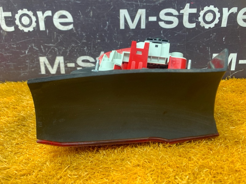 Фонарь задний, 1000 рублей, Красноярск