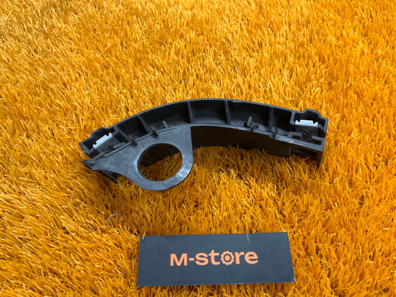 крепление бампера, 1000 рублей, Красноярск