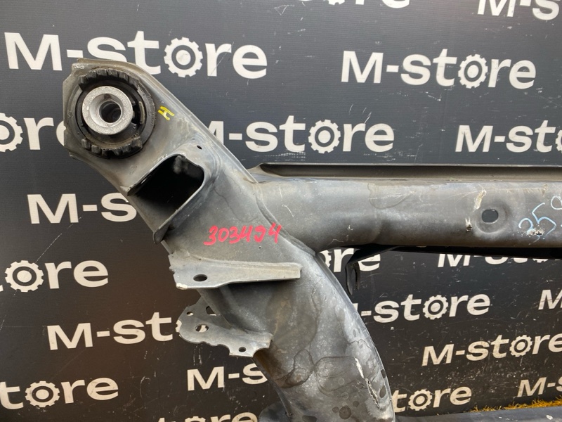 Балка поперечная (подрамник), 32000 рублей, Красноярск