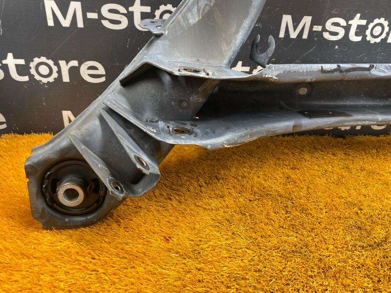 Балка поперечная (подрамник), 32000 рублей, Красноярск