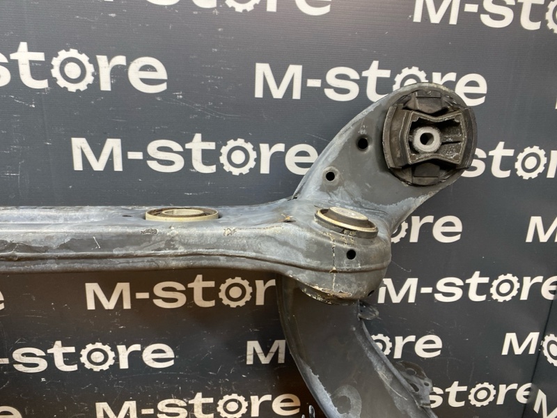 Балка поперечная (подрамник), 32000 рублей, Красноярск