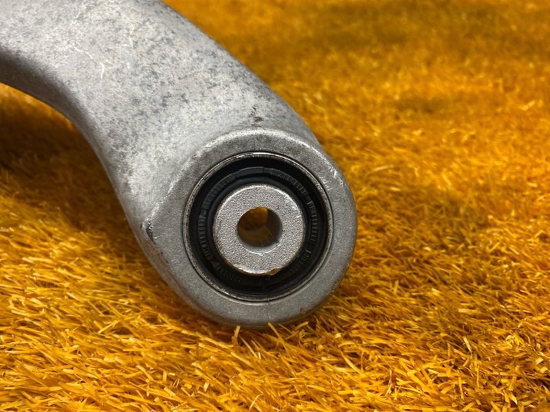 Рычаг подвески верхний, 400 рублей, Красноярск