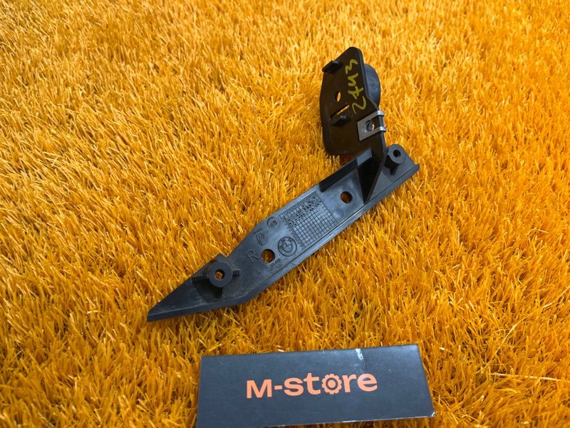 крепление бампера, 500 рублей, Красноярск