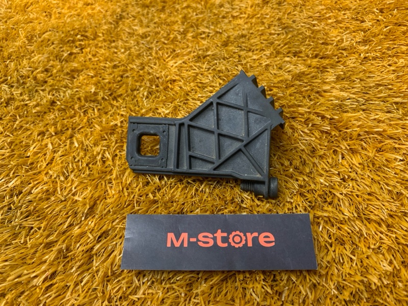 кронштейн фары, 1200 рублей, Красноярск