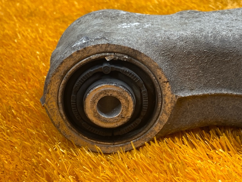 Рычаг подвески нижний, 500 рублей, Красноярск