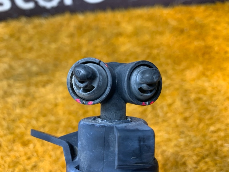 Форсунка омывателя фары, 1000 рублей, Красноярск