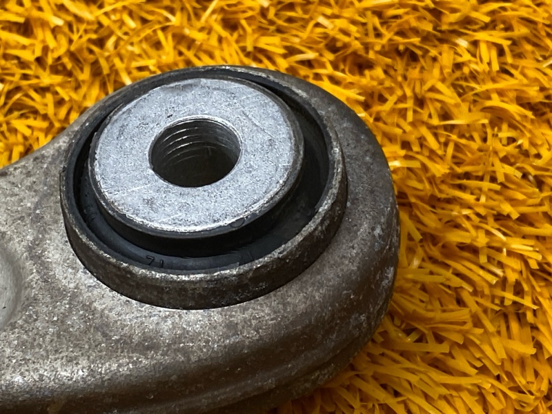 Рычаг подвески верхний, 900 рублей, Красноярск