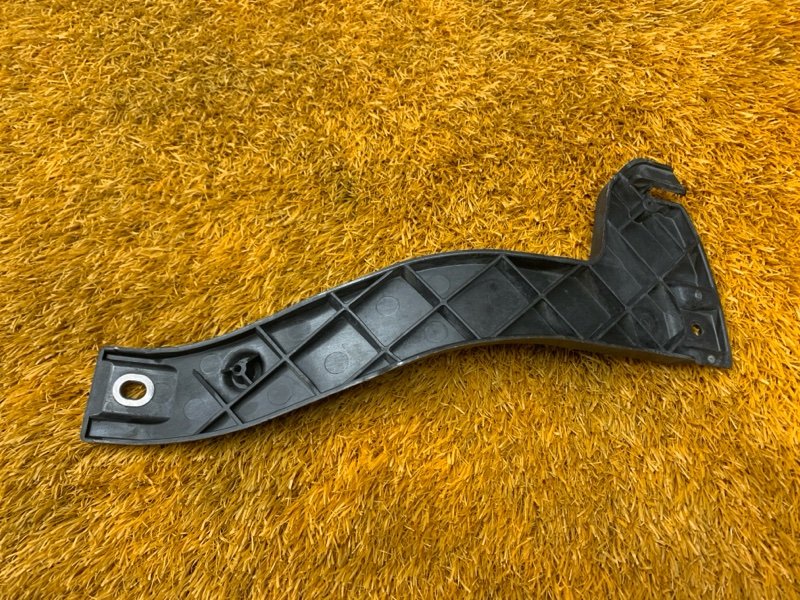 крепление бампера, 1000 рублей, Красноярск