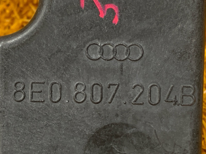 крепление бампера, 1000 рублей, Красноярск