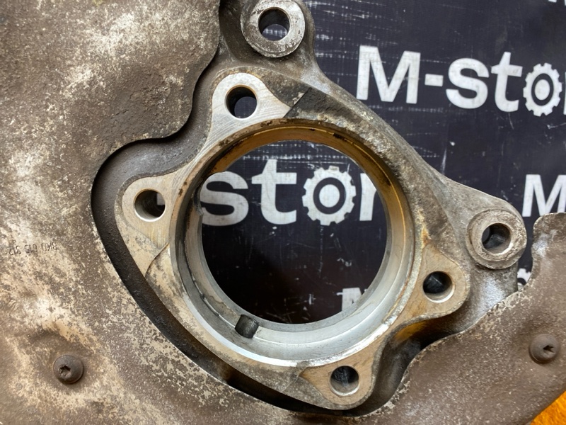 кулак поворотный, 17000 рублей, Красноярск