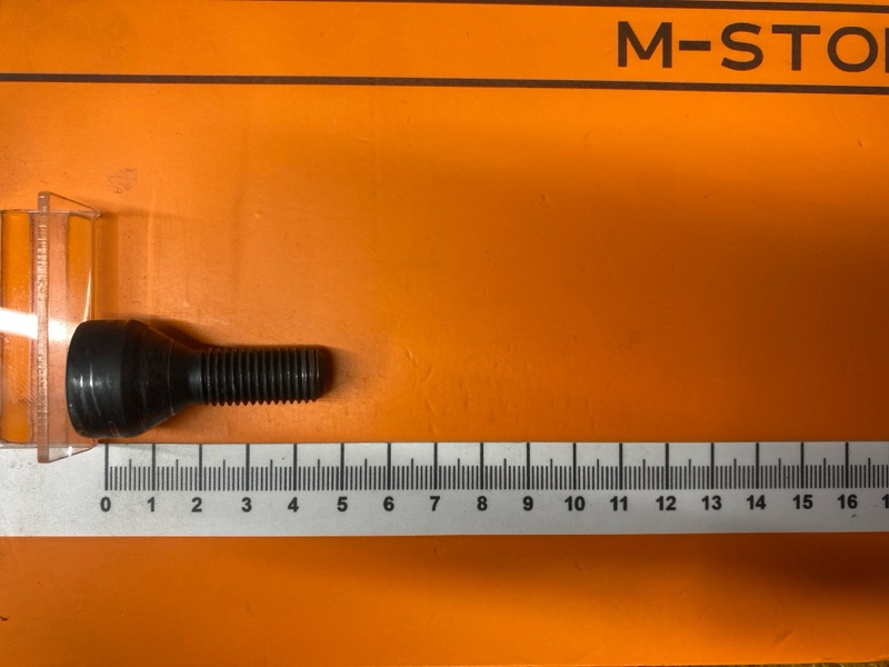 болт колесный(секретка), 2000 рублей, Красноярск