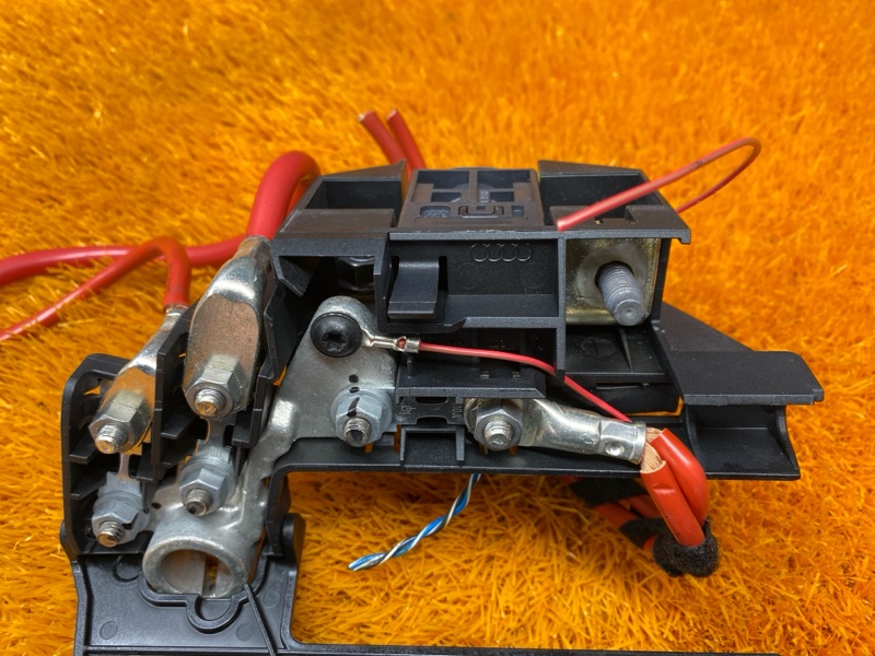 Клемма аккумулятора плюс, 2000 рублей, Красноярск