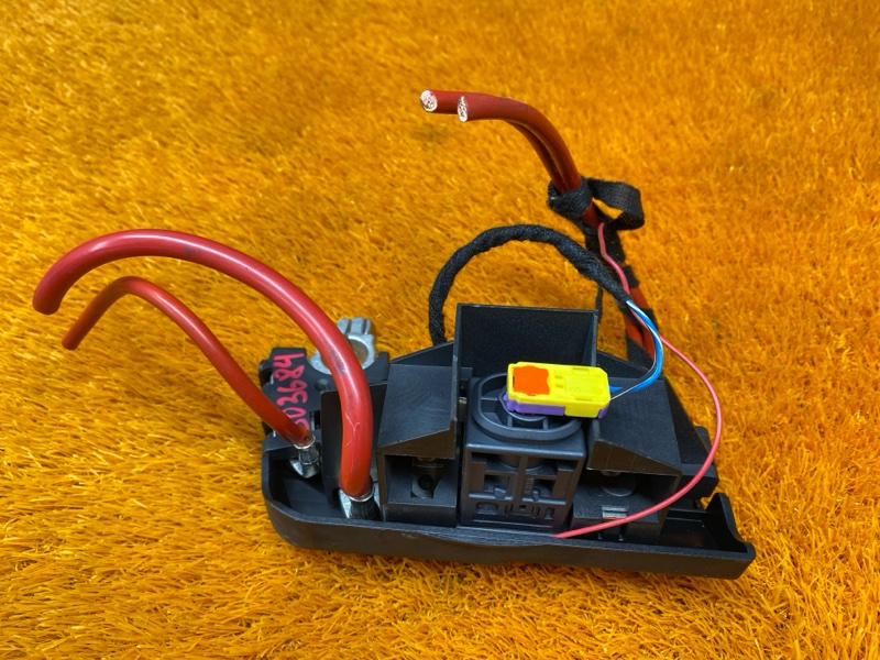 Клемма аккумулятора плюс, 2000 рублей, Красноярск