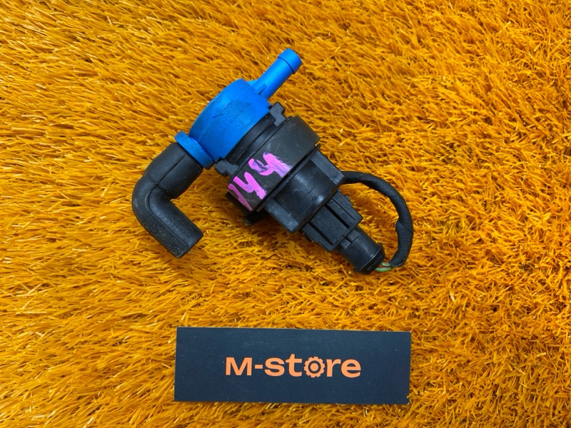 Клапан вентиляции топливного бака, 500 рублей, Красноярск