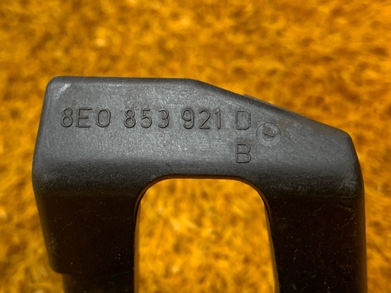 кронштейн порога, 400 рублей, Красноярск