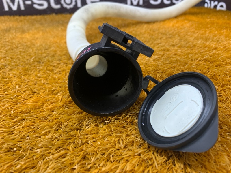 Горловина бачка омывателя, 300 рублей, Красноярск