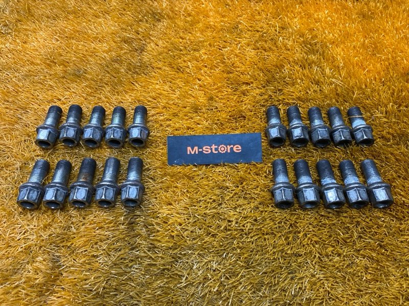 болт колесный, 2000 рублей, Красноярск