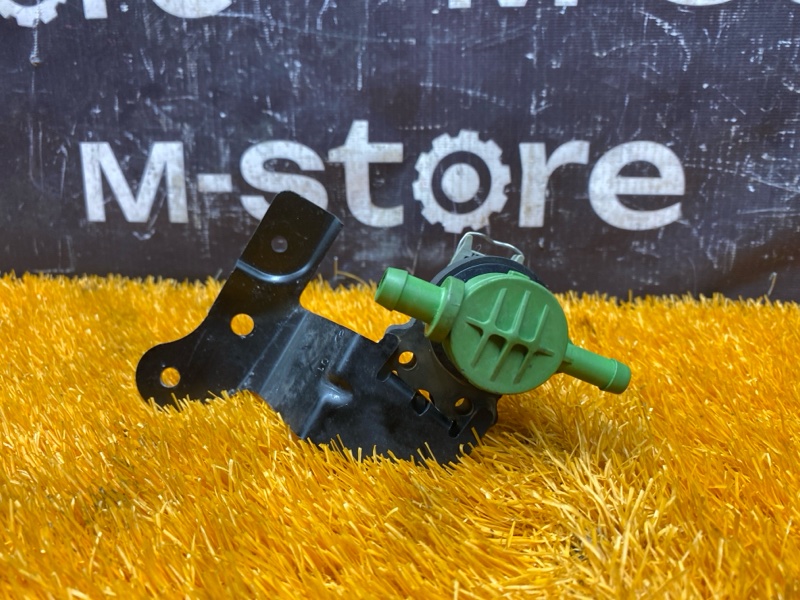 Клапан вентиляции топливного бака, 500 рублей, Красноярск