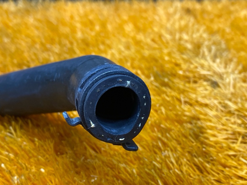 Патрубок системы охлаждения, 1000 рублей, Красноярск