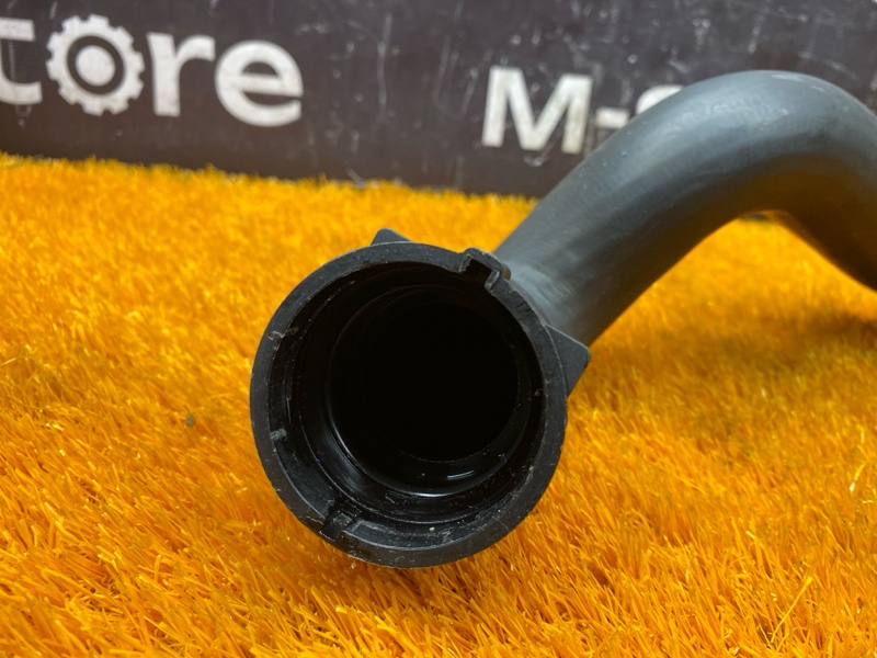 Патрубок радиатора нижний, 1500 рублей, Красноярск