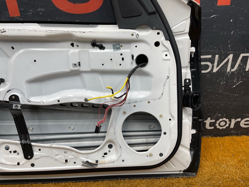 дверь, 11000 рублей, Красноярск