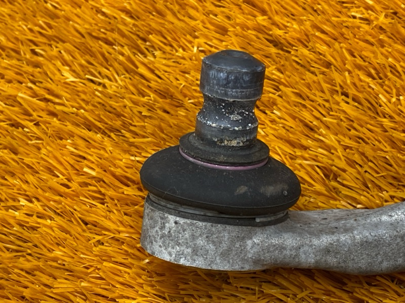 Рычаг подвески верхний, 500 рублей, Красноярск