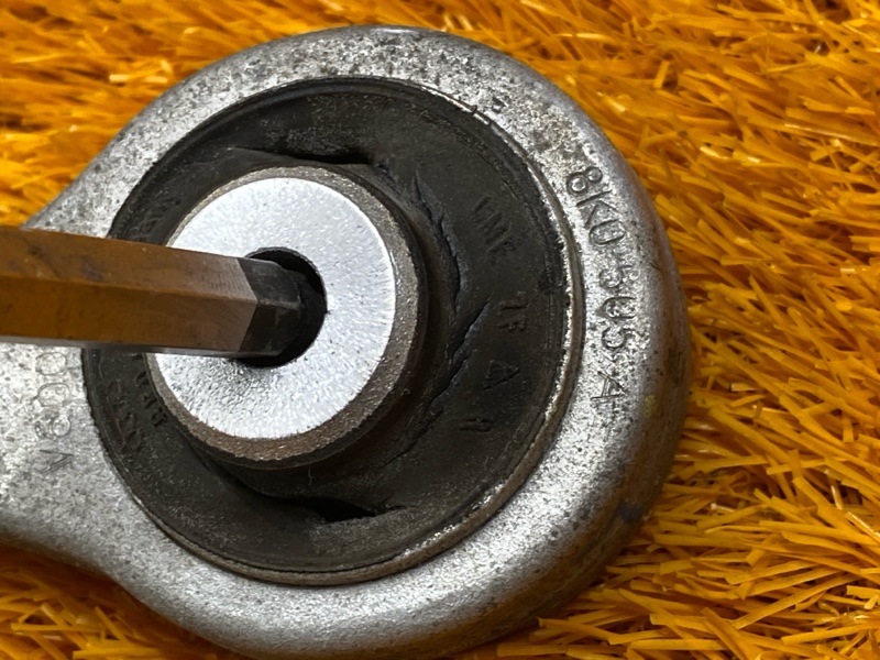 Рычаг подвески верхний, 800 рублей, Красноярск