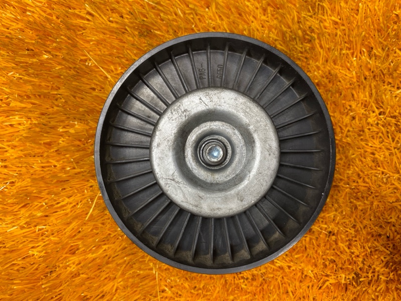 ролик обводной, 500 рублей, Красноярск