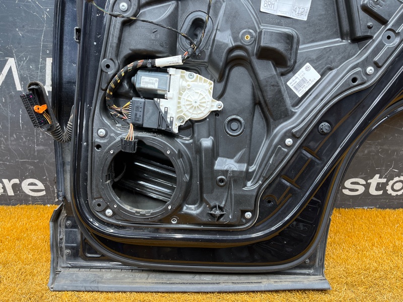 дверь, 22000 рублей, Красноярск