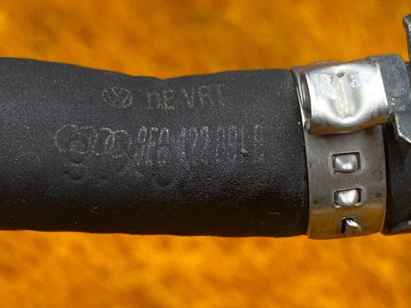 Патрубок бачка гур, 3000 рублей, Красноярск