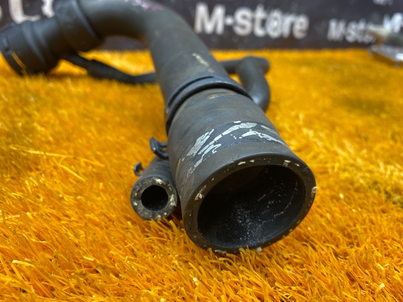 Патрубок радиатора верхний, 3000 рублей, Красноярск