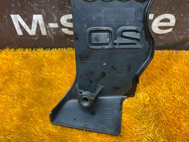 крышка двигателя, 1400 рублей, Красноярск