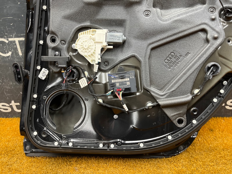 дверь, 6000 рублей, Красноярск